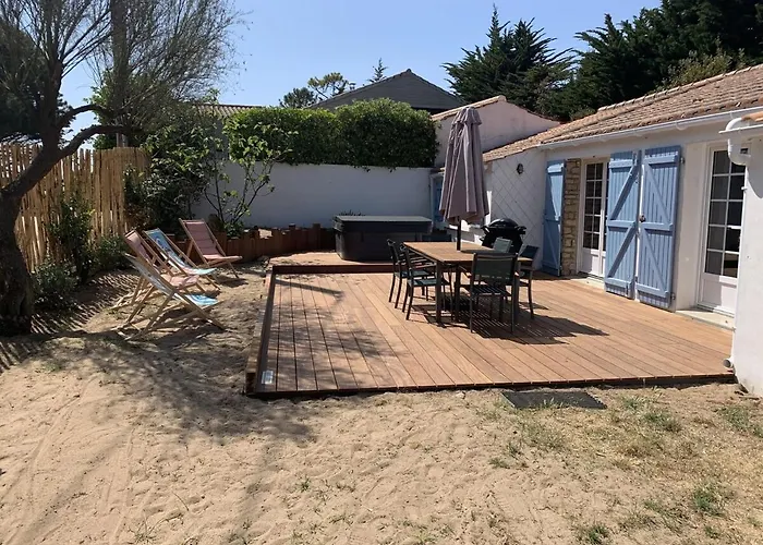 Maison De , Ideale Pour Famille Avec Acces Et بارْباتْرْ