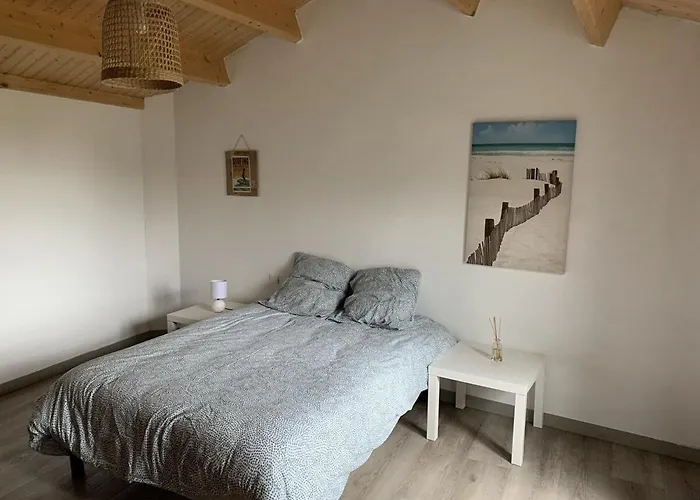 Maison De , Ideale Pour Famille Avec Acces Et