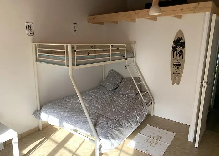 Maison De , Ideale Pour Famille Avec Acces Et